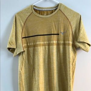 Mizuno running shirt